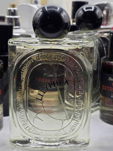 100 authentic diptyque - 100%,