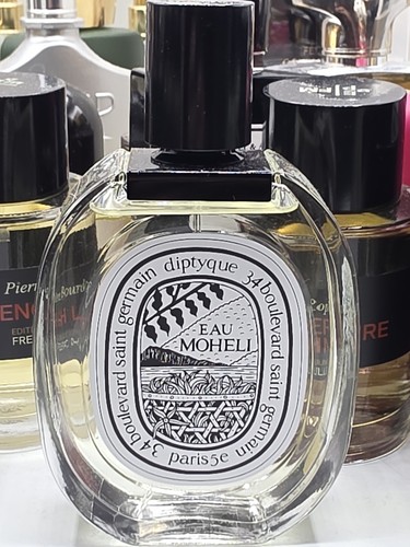 100 authentic diptyque - 100%,